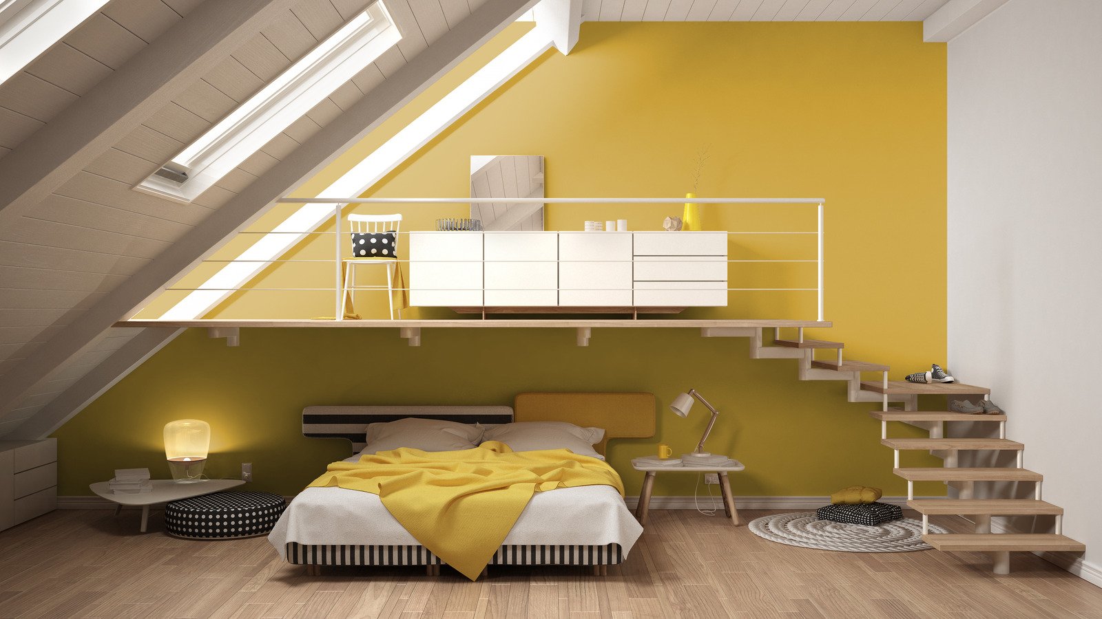 żółta ściana, łóżko, stolik